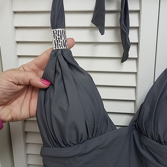 One Piece Bathing Suit - Picture 3 of 4